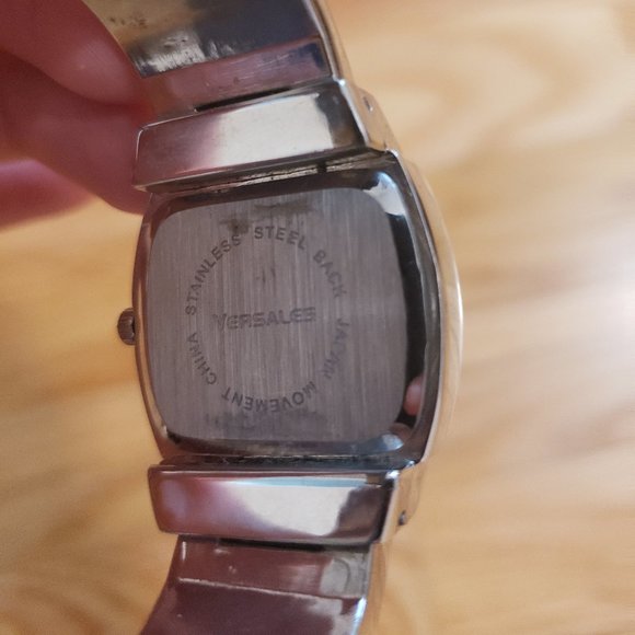 Versales Watch - Picture 4 of 5